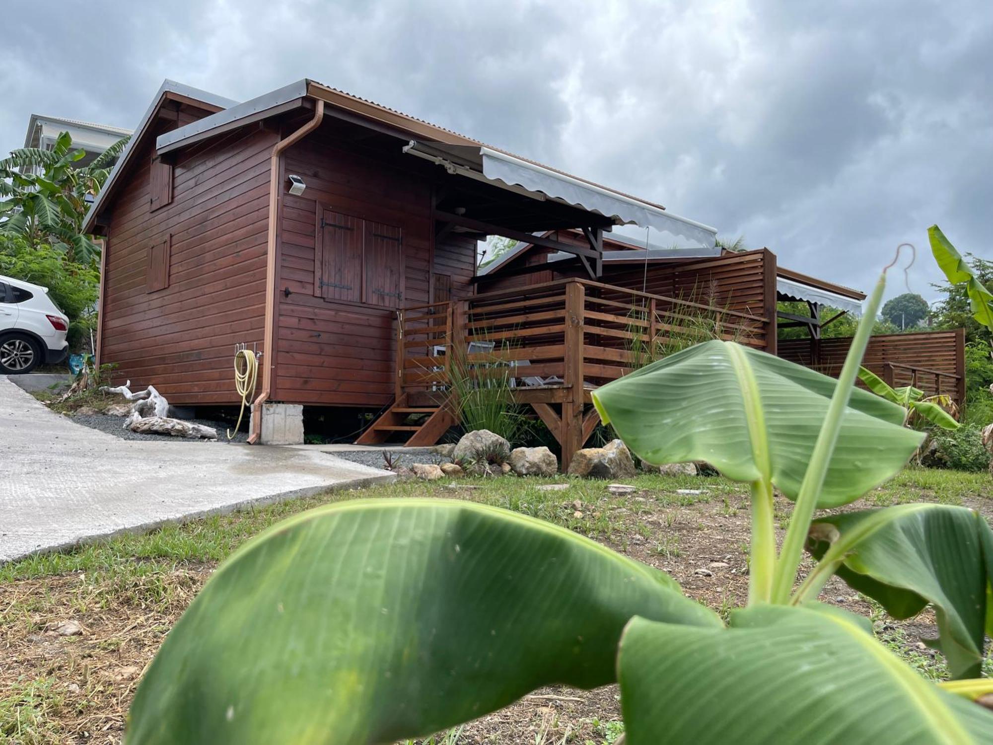 Bungalow Lanar'Am Graj - 2 Bouillante Bagian luar foto